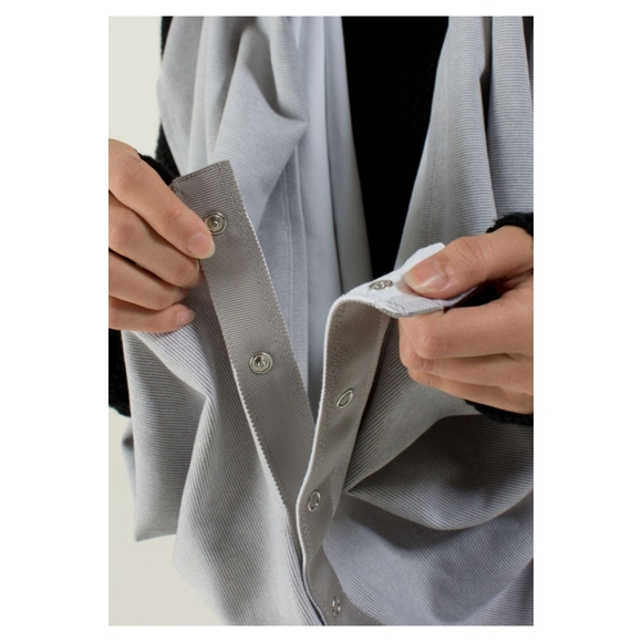 Lululemon Vinyasa Scarf - Rulu - Wee Stripe White Heathered Medium Grey - Picture 5 of 8